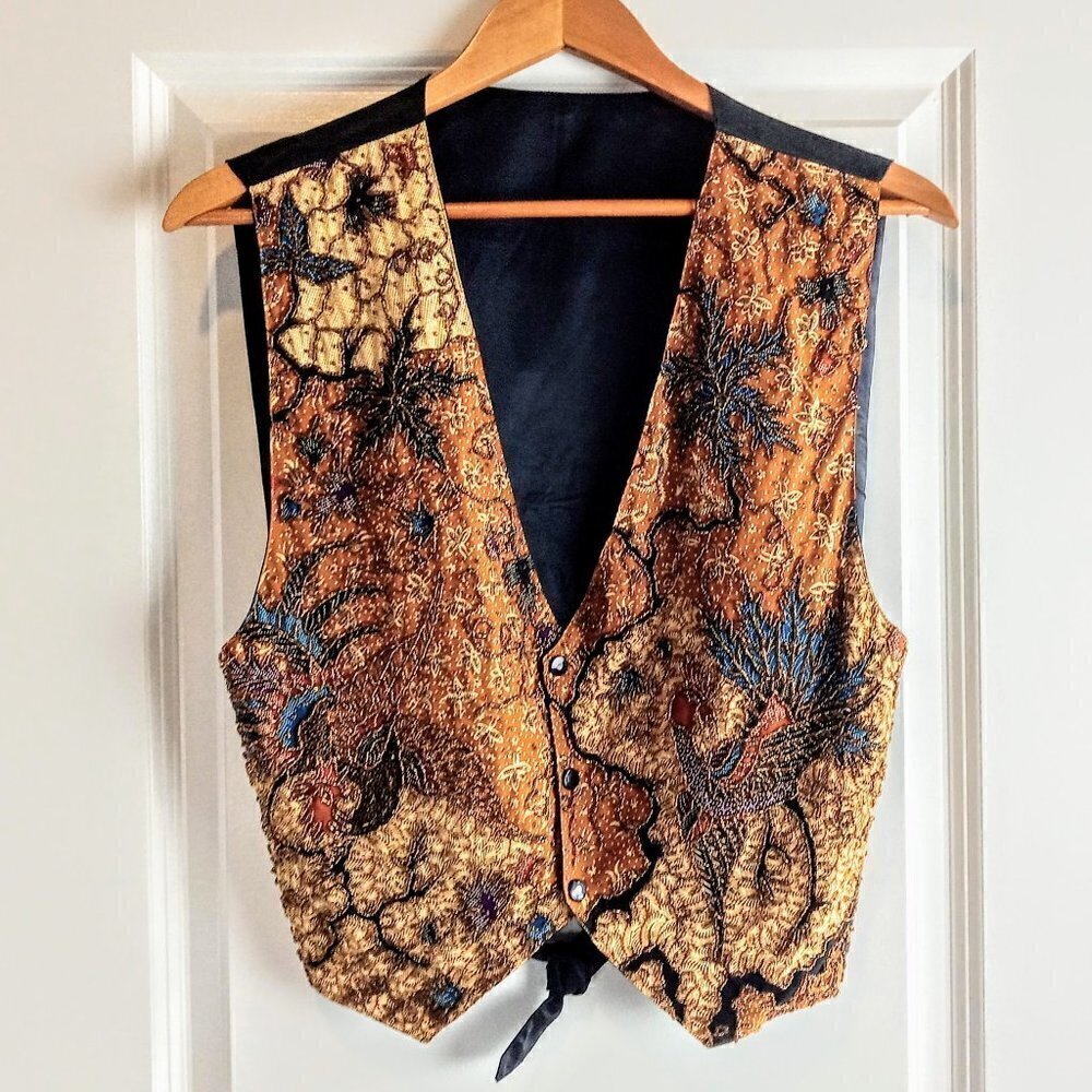 Kenar Amber Seed Beaded Snap-Front Vest